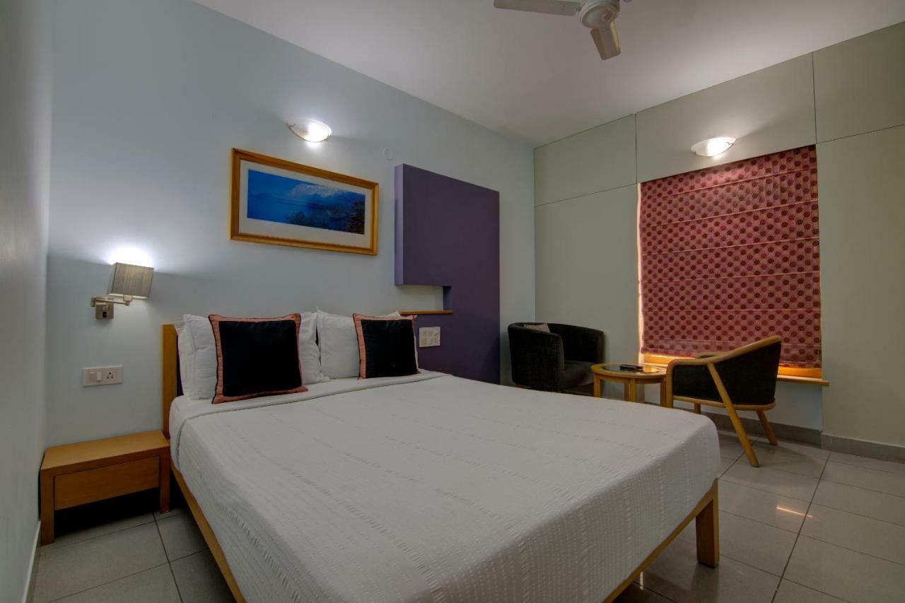 Tristar Serviced Apartments Bengaluru Zewnętrze zdjęcie